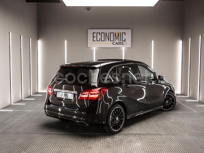 Negro Usado 2015 Mercedes B250 AMG line Monovolumen | 18.000 € - Imagen 1/4
