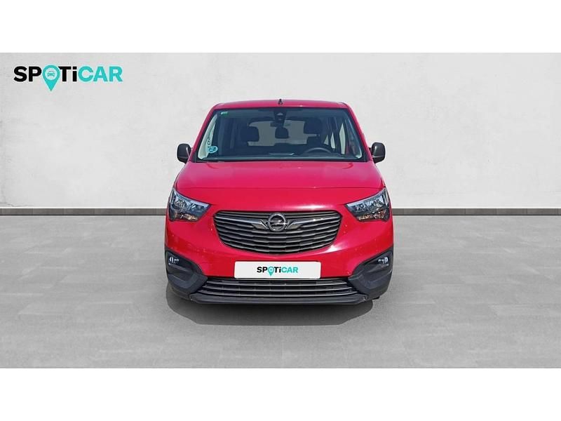 Usado Opel Combo Edition 131 HP (96 kW) 2021 Vermelho Monovolume