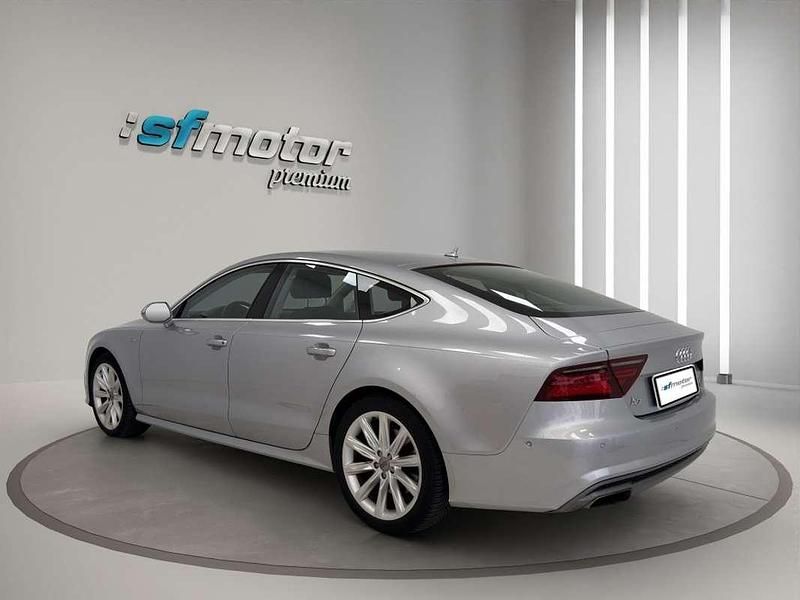 Usado Audi A7 S-Line 272 CV (200 kW) 2016 Plateado Utilitario