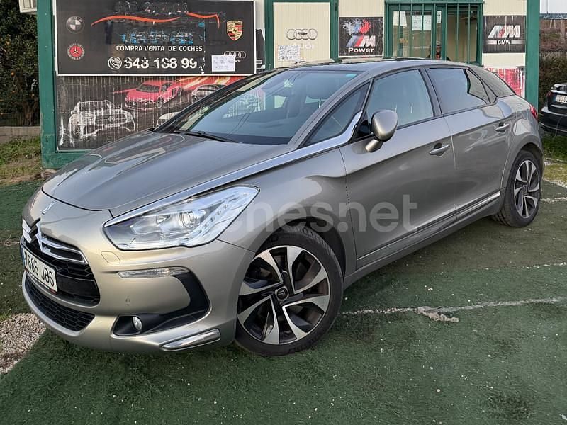 Usado Citroën DS5 181 CV (133 kW) 2014 Gris / plata Utilitario