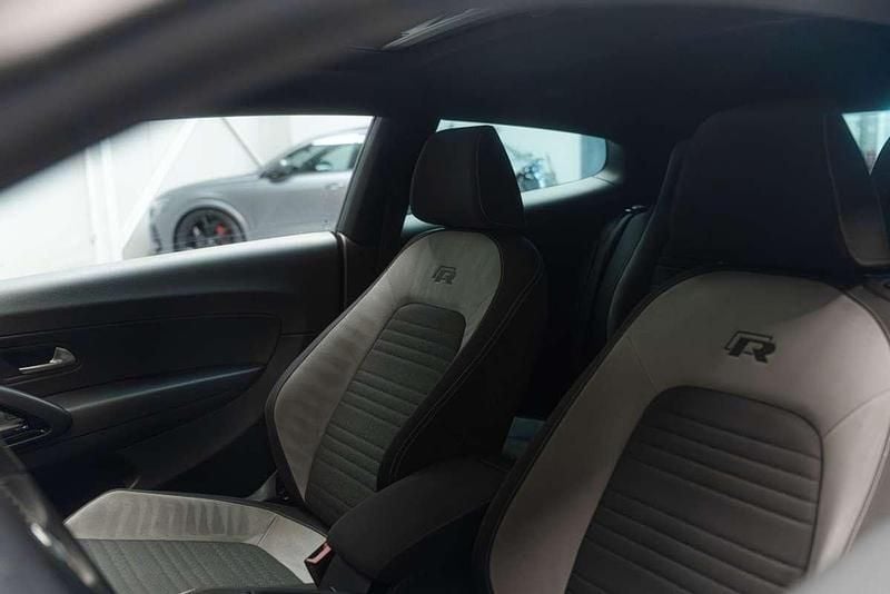 Usado VW Scirocco R 280 CV (205 kW) 2015 Azul Coupe