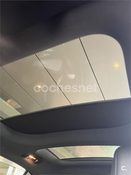 Usado Mercedes GLA200 136 CV (100 kW) 2018 Rojo SUV