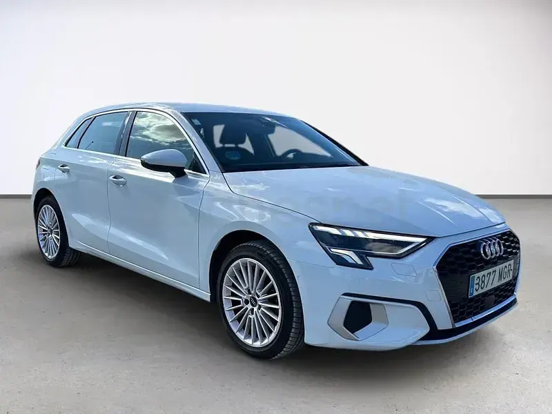 Usado Audi A3 Advanced Plus 110 CV (80 kW) 2023 Blanco Berlina
