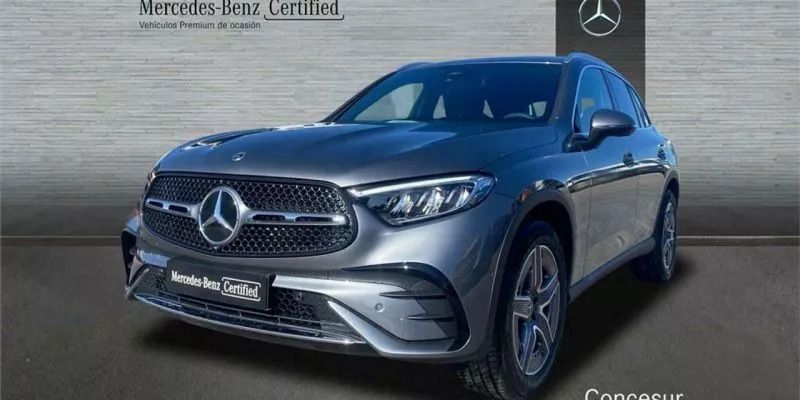Gris Usado 2023 Mercedes GLC300e | 62.900 € (Un poco caro) - Imagen 1/4