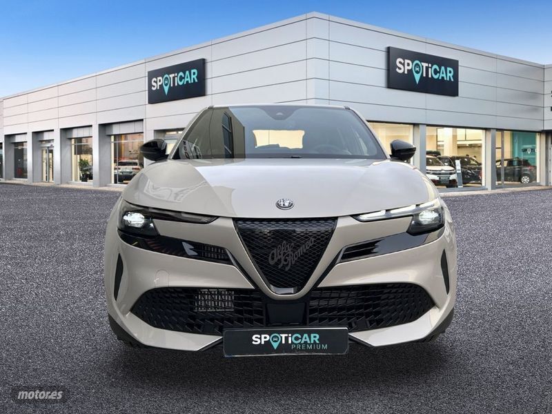 Nuevo Alfa Romeo Junior 136 CV (100 kW) 2025 Beige SUV