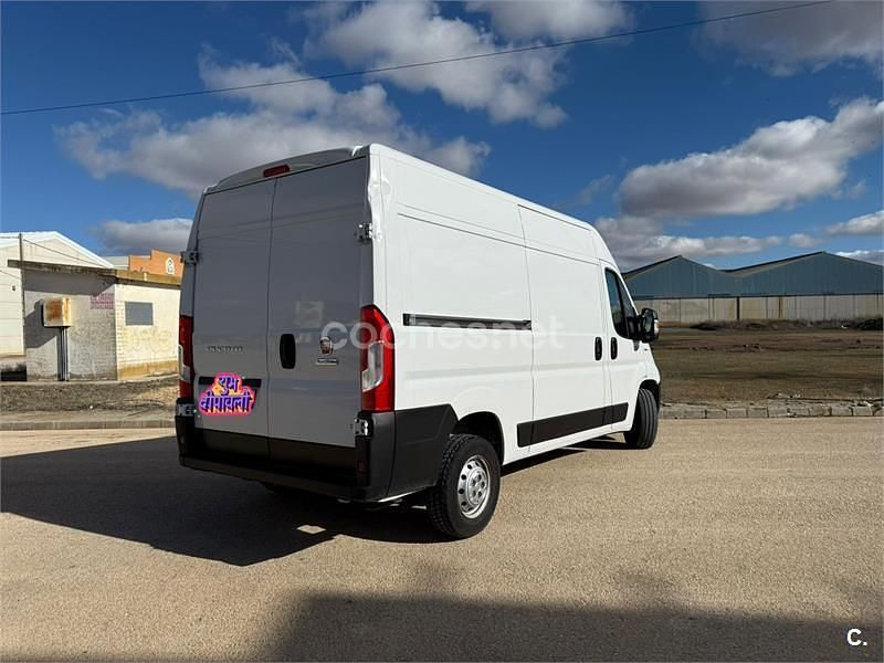 Usado Fiat Ducato 130 CV (95 kW) 2012 Blanco Van