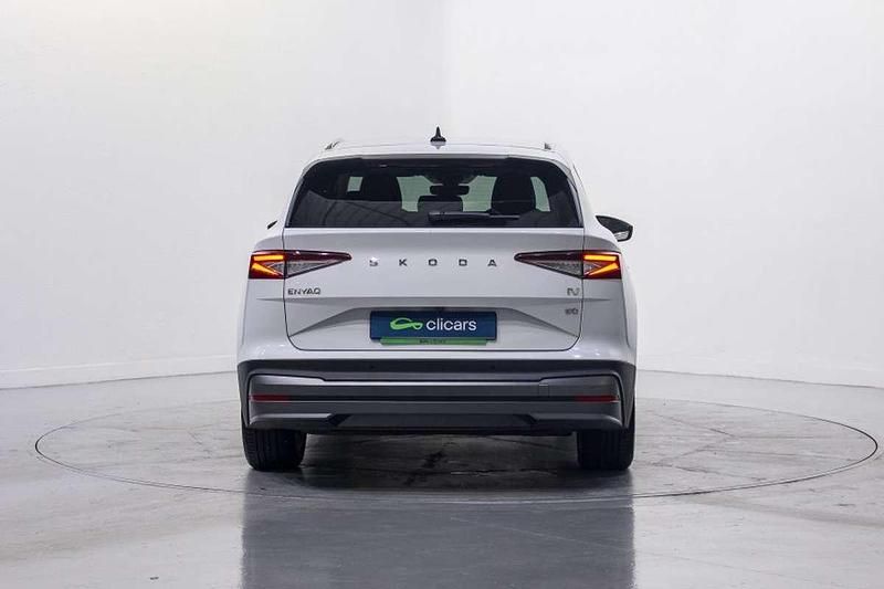 Usado Skoda Enyaq iV 131 kW (179 CV) 2021 Blanco SUV