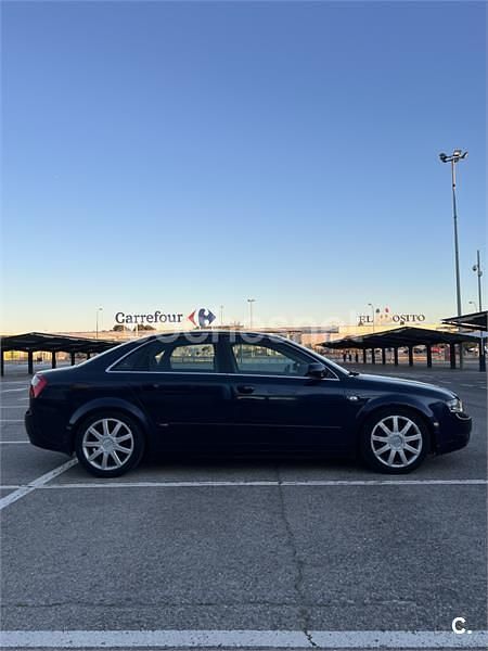 Usado Audi A4 Sport 130 CV (95 kW) 2005 Azul Berlina