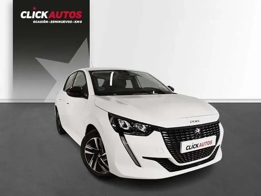 Usado Peugeot 208 Allure 101 CV (74 kW) 2023 Blanco Utilitario