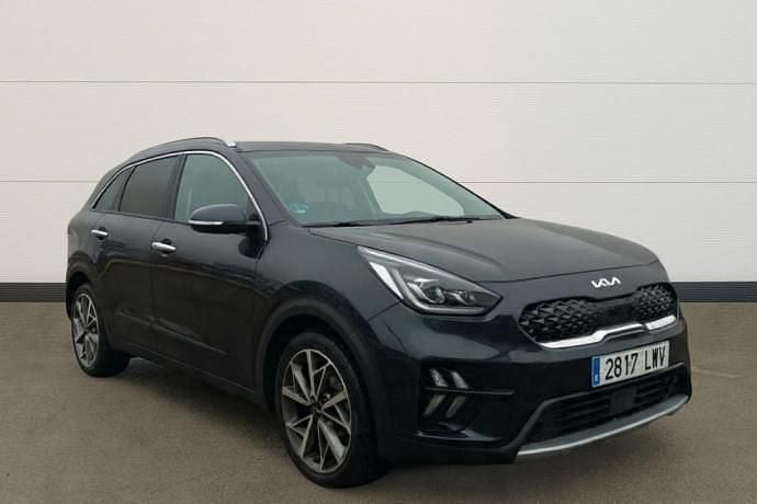 Usado Kia Niro 141 CV (103 kW) 2022 Negro SUV