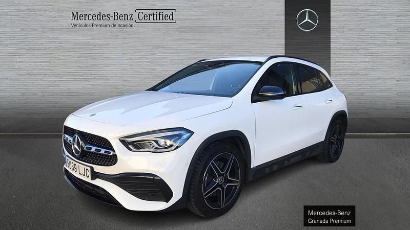 Blanco Usado 2020 Mercedes GLA200 AMG line SUV | 32.500 € (Precio justo) - Imagen 1/4