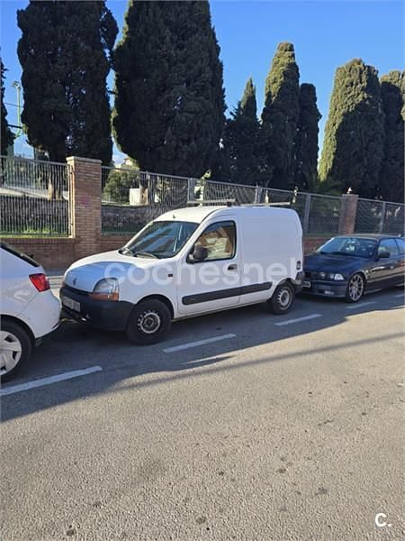 Usado Renault Kangoo 105 CV (77 kW) 2009 Blanco Monovolumen