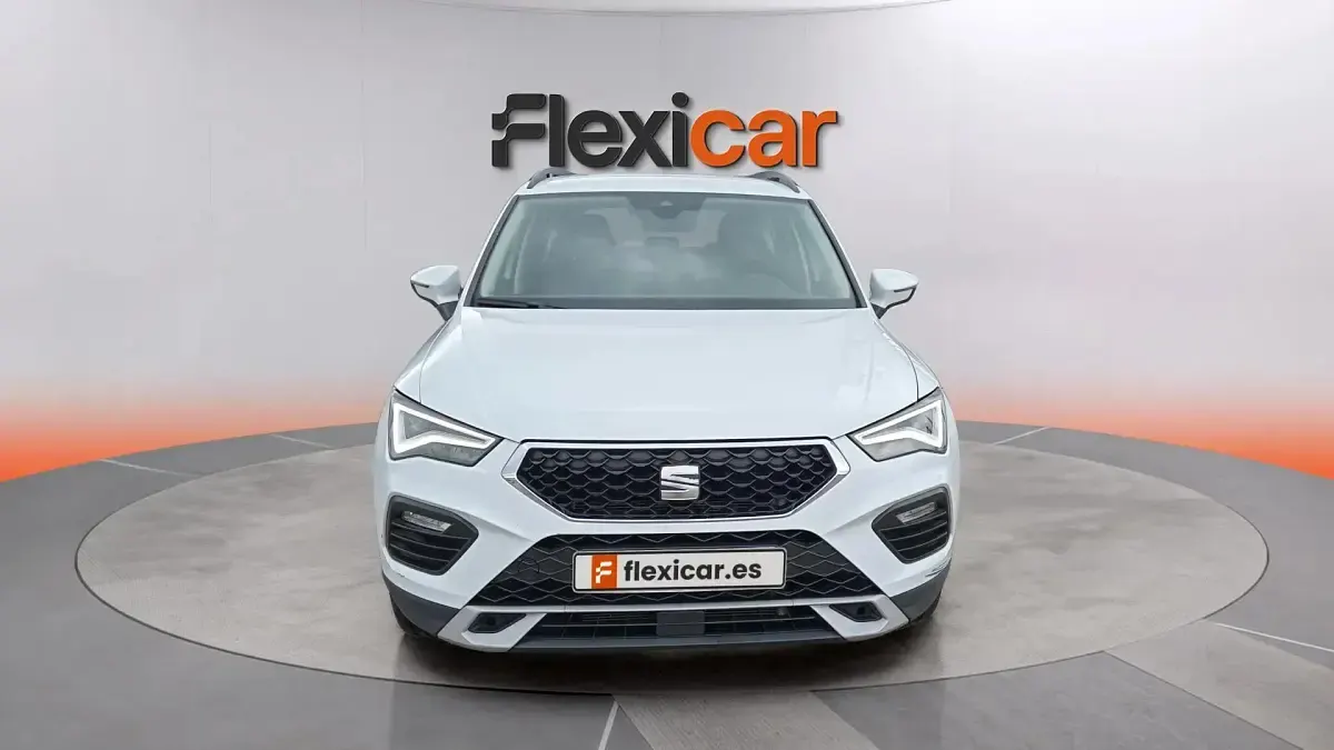 Usado Seat Ateca Style 150 CV (110 kW) 2023 Blanco SUV