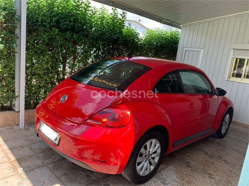 Usado VW Beetle 105 CV (77 kW) 2014 Rojo Utilitario