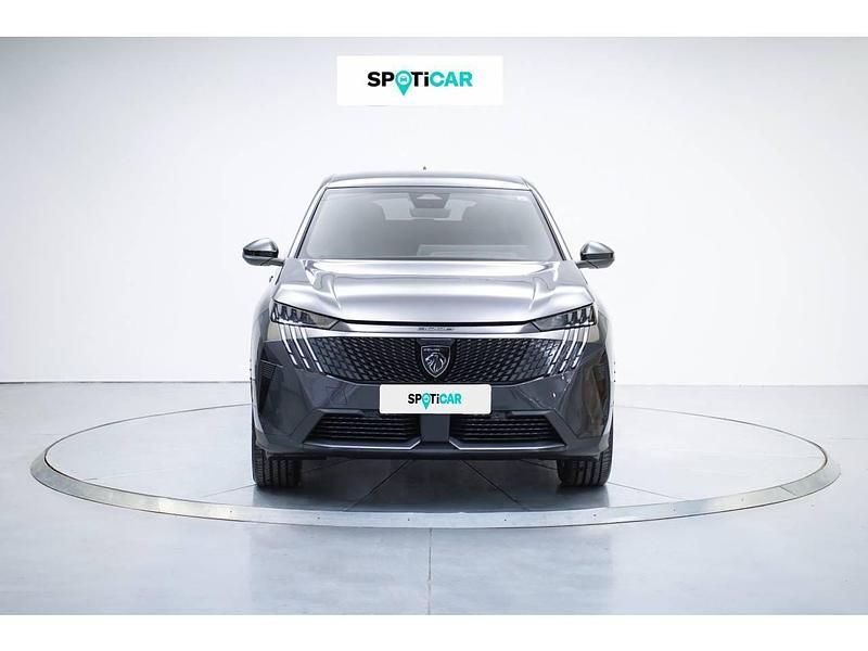 Usado Peugeot 3008 GT 136 CV (100 kW) 2024 Gris SUV