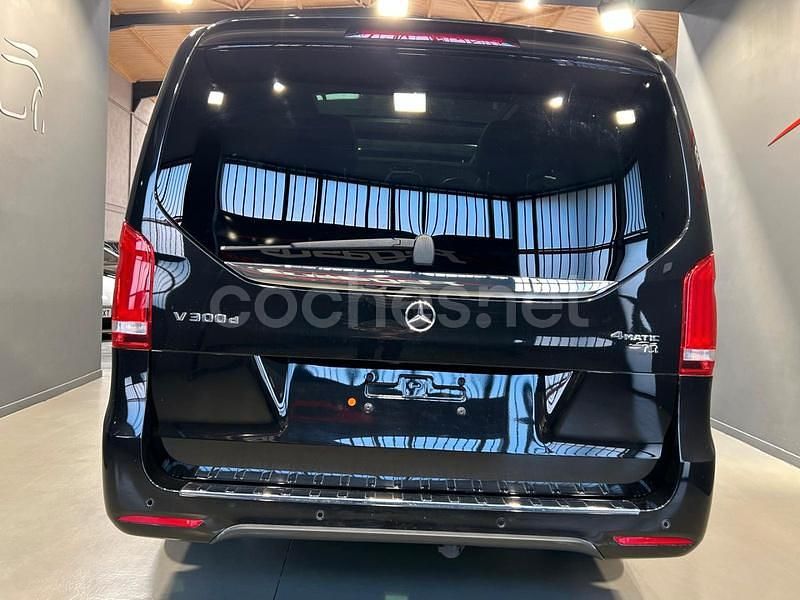 Usado Mercedes V300 Exclusive 239 CV (175 kW) 2020 Negro Monovolumen