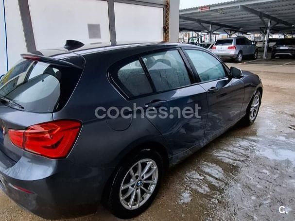 Usado BMW 116 Comfort Edition 116 CV (85 kW) 2017 Gris / plata Utilitario