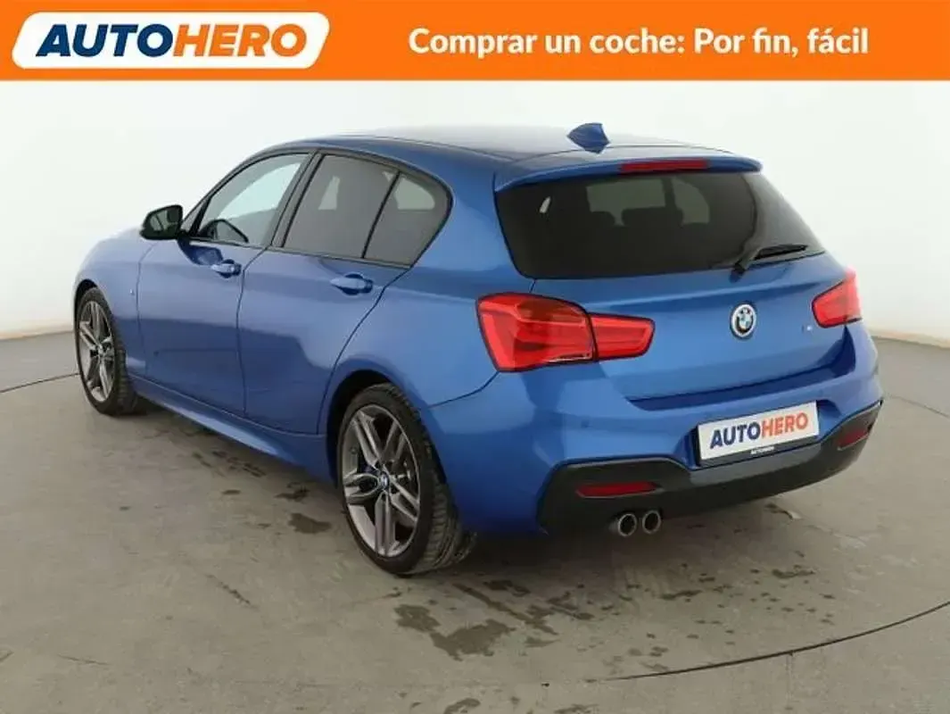 Begagnad BMW 120 M Sport 190 HK (139 kW) 2017 Blå Halvkombi