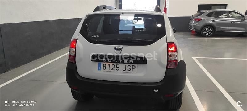 Käytetty Dacia Duster 90 HP (66 kW) 2016 Valkoinen Katumaasturi