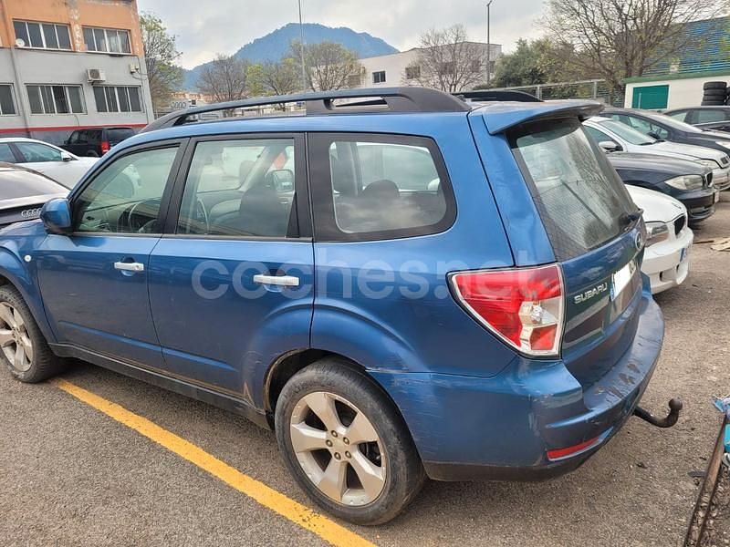 Usado Subaru Forester 147 CV (108 kW) 2008 Azul SUV