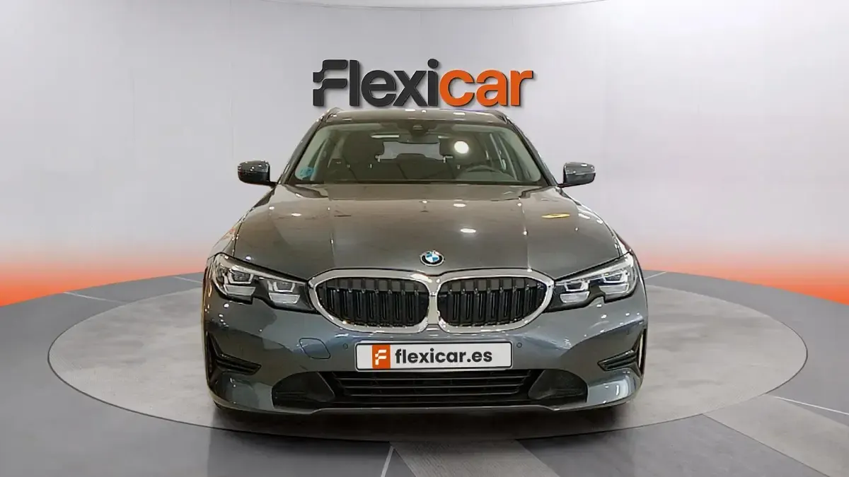 Usado BMW 318 150 CV (110 kW) 2020 Gris Familiar