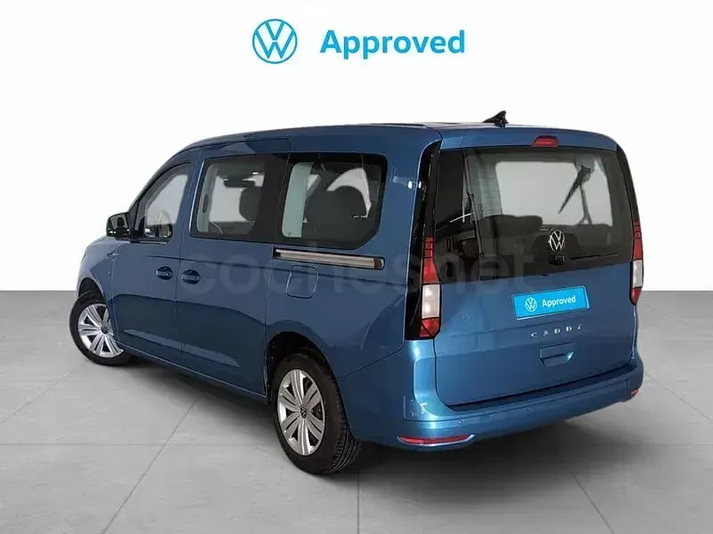 Usado VW Caddy 102 CV (75 kW) 2025 Azul Monovolumen