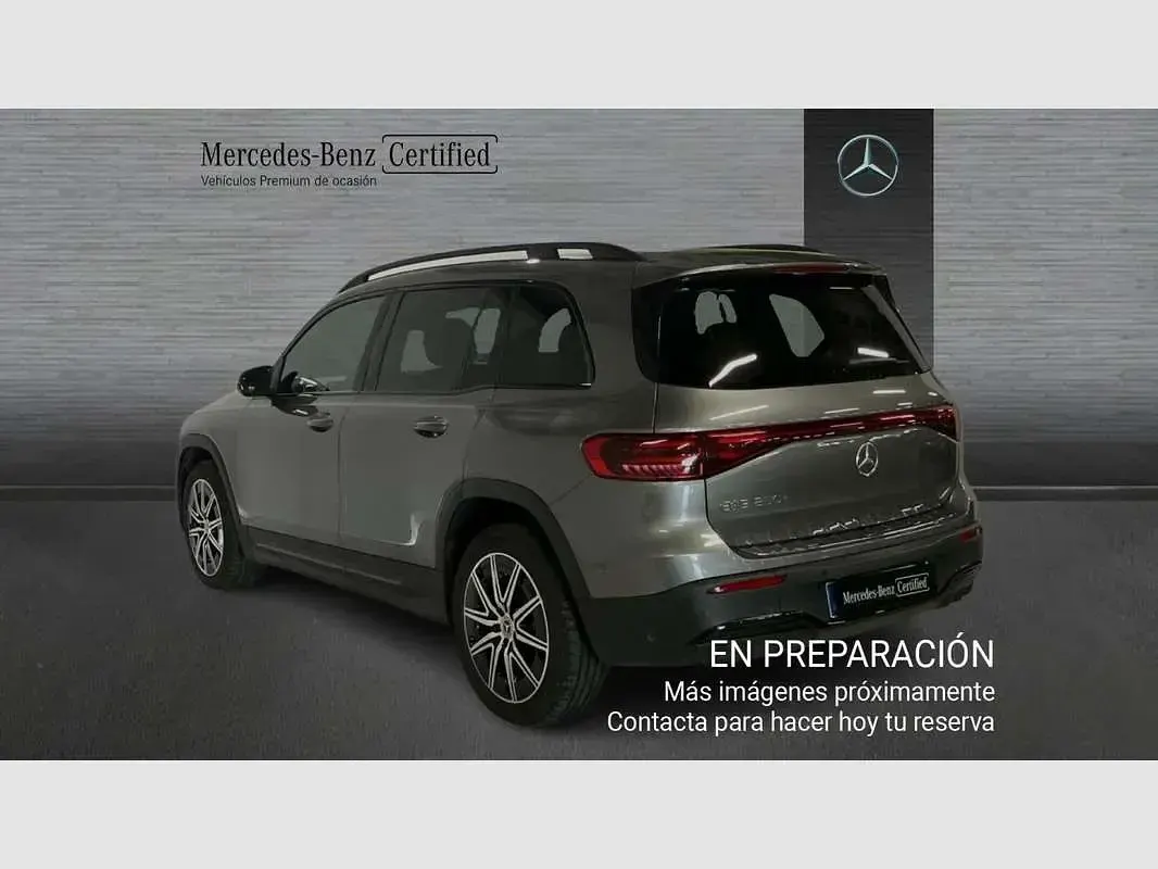 Usado Mercedes EQB250+ 139 kW (190 CV) 2025 Gris SUV