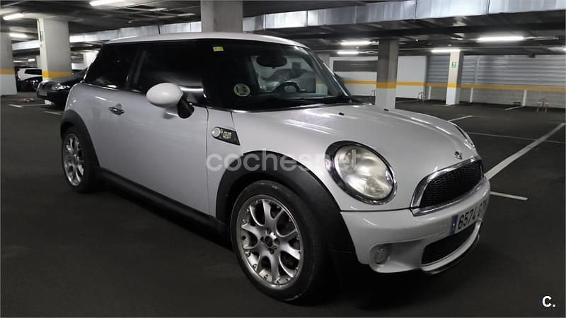 Usado Mini Cooper D 110 CV (80 kW) 2010 Gris / plata Utilitario