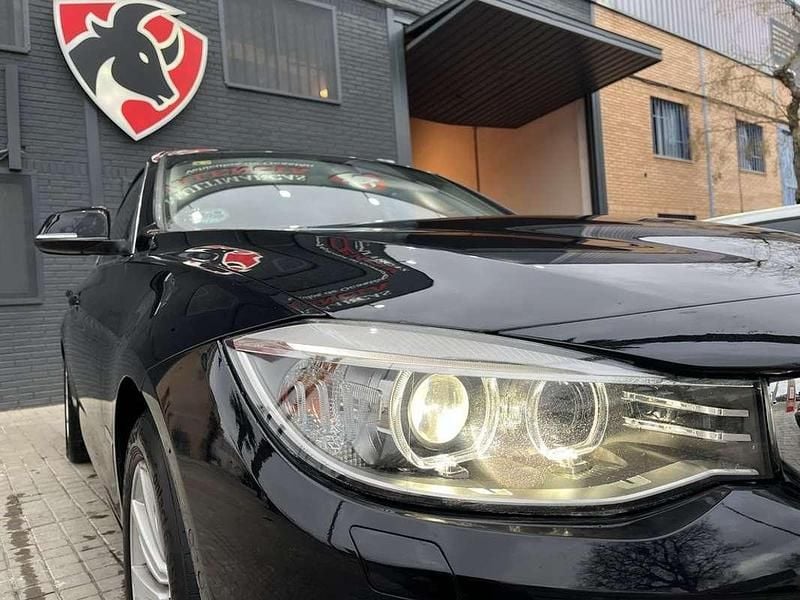 Usado BMW 320 Gran Turismo 184 CV (135 kW) 2013 Negro Berlina
