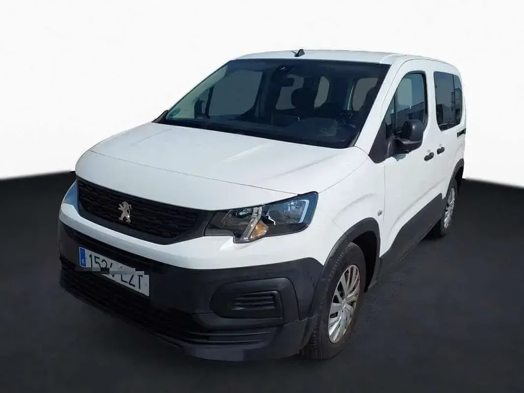 Usado Peugeot Rifter Active 102 CV (75 kW) 2022 Blanco Monovolumen