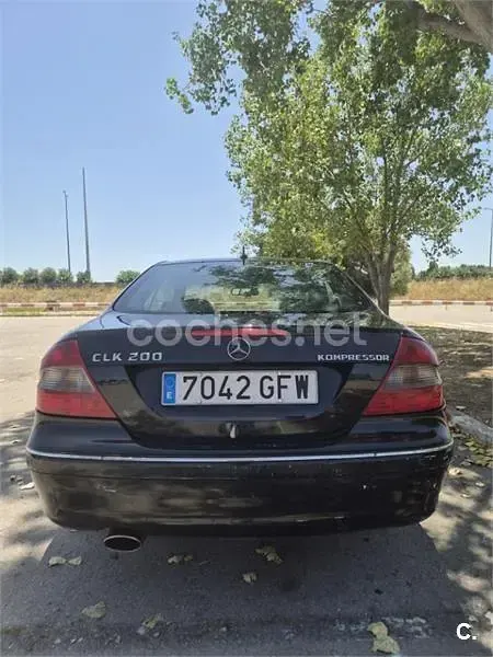 Usado Mercedes CLK200 Avantgarde 163 CV (119 kW) 2008 Negro Coupe
