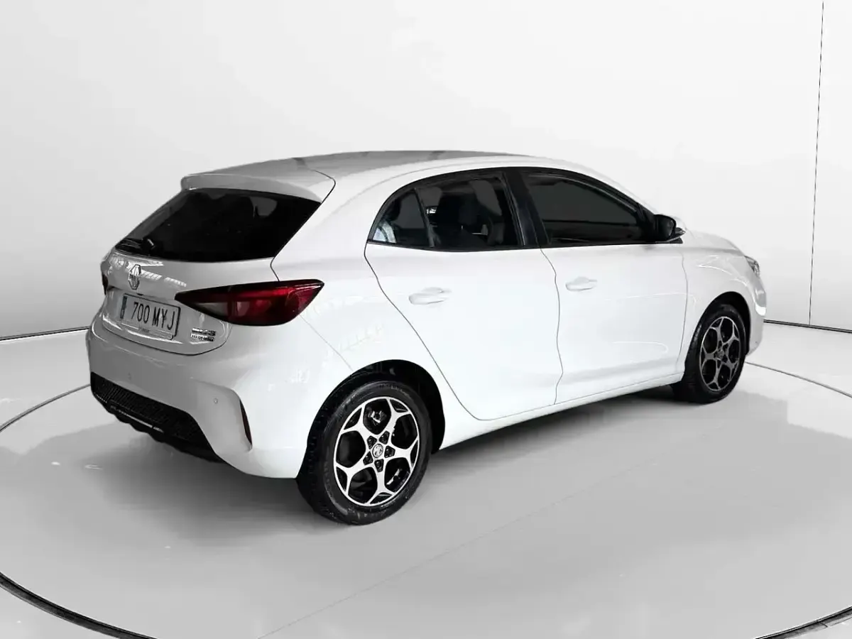 Usado MG MG3 Comfort 195 CV (143 kW) 2025 Blanco Utilitario