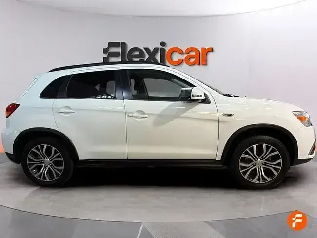 Usado Mitsubishi ASX 117 CV (86 kW) 2019 Blanco SUV