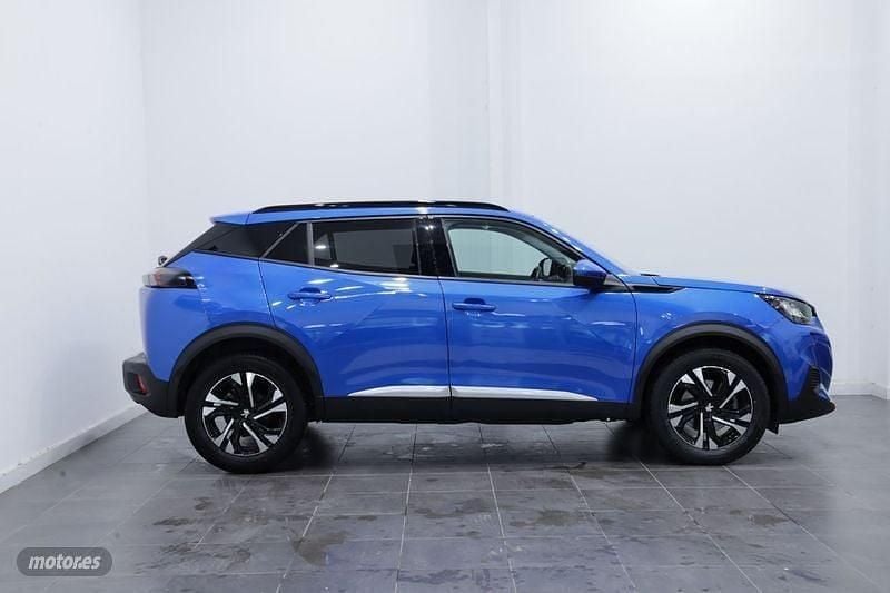 Usado Peugeot 2008 Allure 130 CV (95 kW) 2020 Azul SUV