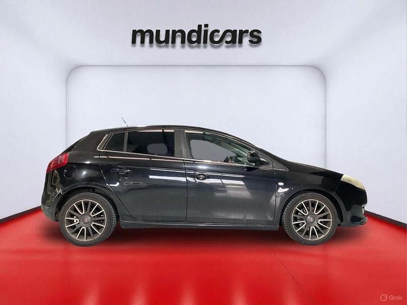 Usado Fiat Bravo Dynamic 120 CV (88 kW) 2008 Negro Utilitario