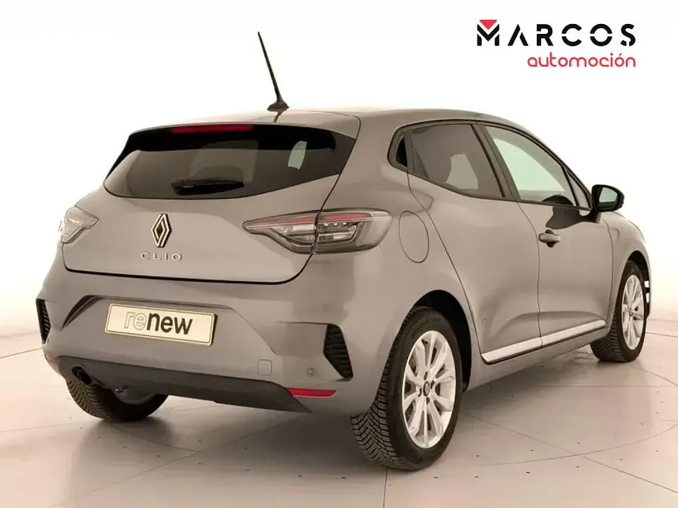 Usado Renault Clio Evolution 100 CV (73 kW) 2025 Utilitario