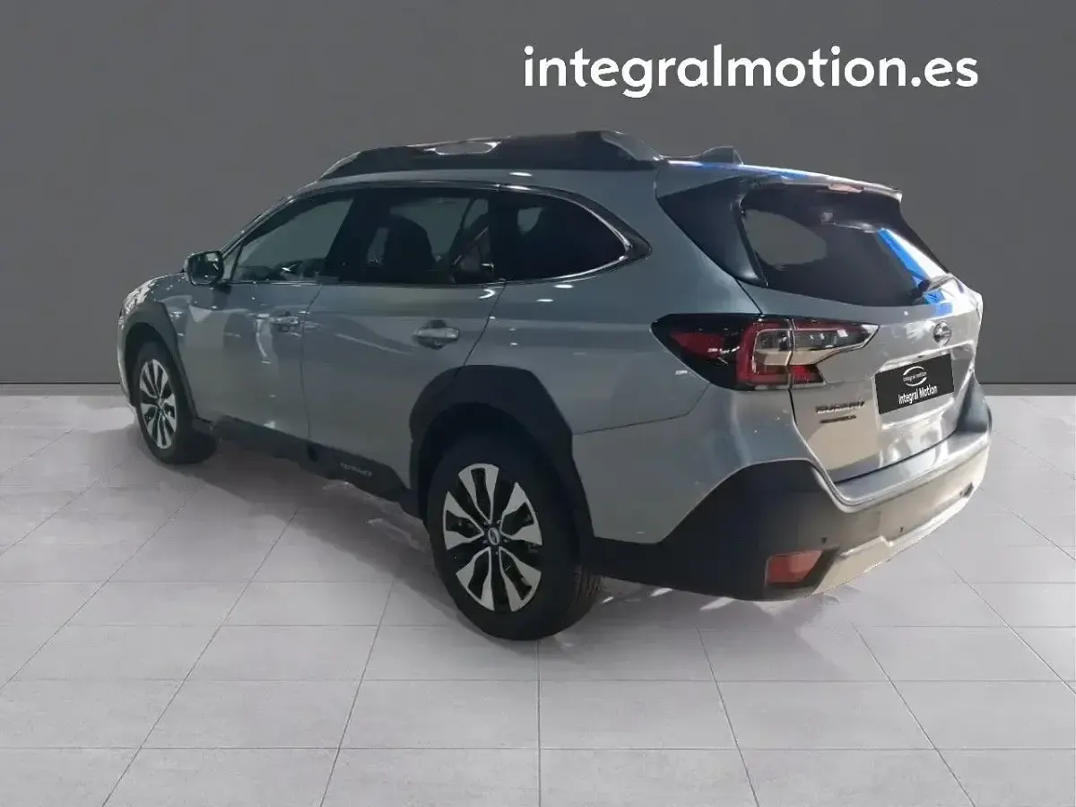 Nuevo Subaru Outback 169 CV (124 kW) 2026 Gris SUV