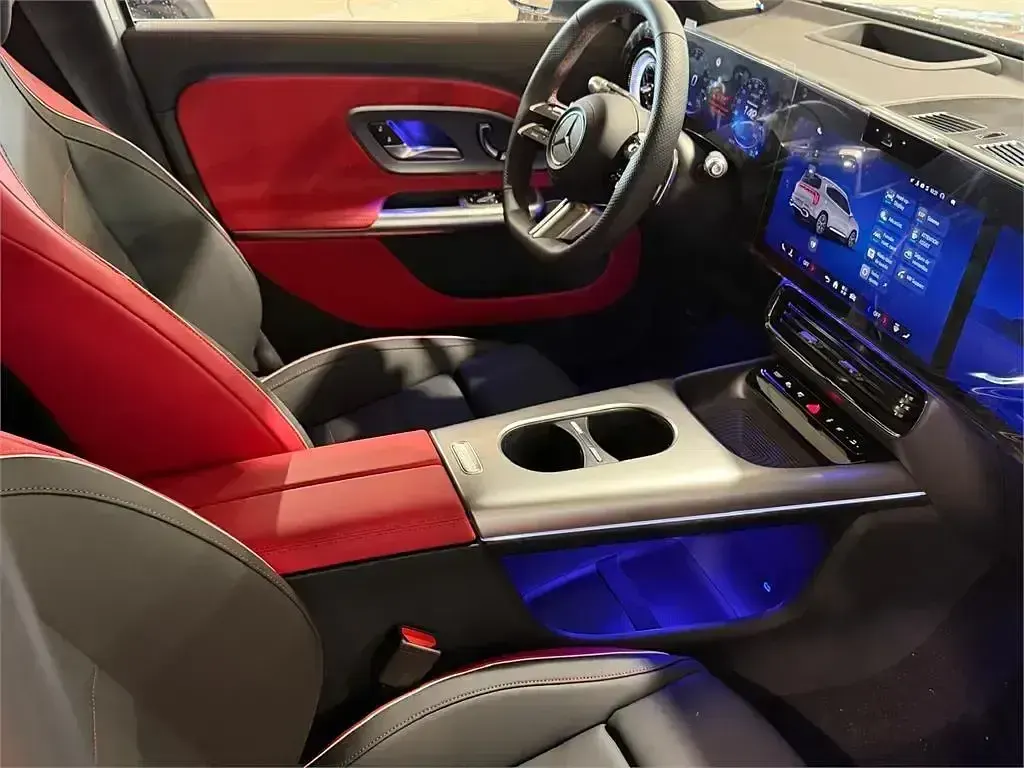 Nuevo Mercedes GLB250 200 kW (272 CV) 2026 Gris SUV