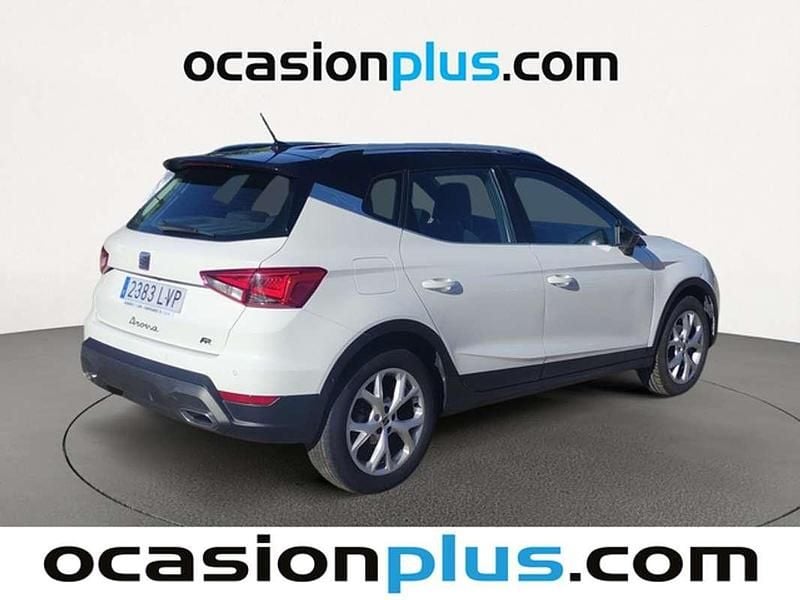 Usado Seat Arona FR 150 CV (110 kW) 2021 Blanco SUV
