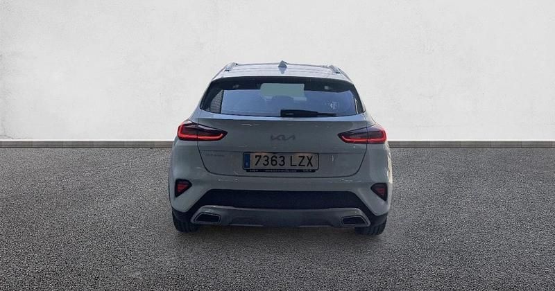 Usado Kia XCeed 120 CV (88 kW) 2022 SUV
