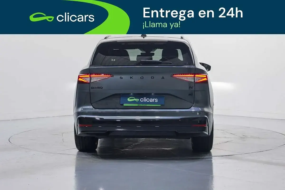 Usado Skoda Enyaq iV 150 kW (204 CV) 2021 Gris SUV