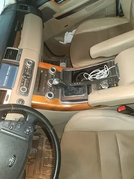 Usado Land Rover Range Rover HSE 245 CV (180 kW) 2010 Negro SUV