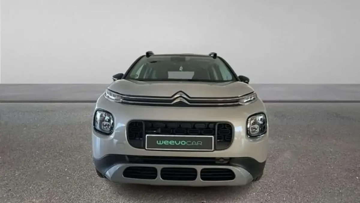Usado Citroën C3 Aircross Shine 120 CV (88 kW) 2020 Beige SUV