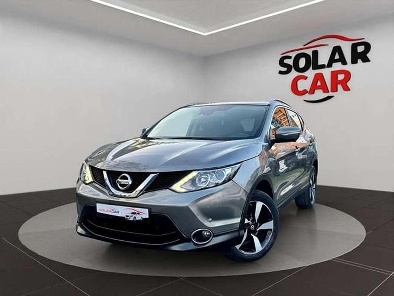 Usado Nissan Qashqai Tekna 110 CV (80 kW) 2016 Gris SUV
