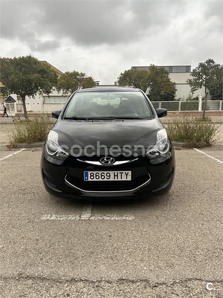 Negro Usado 2013 Hyundai ix20 Classic Monovolumen | 9500 € (Precio justo) - Imagen 1/4