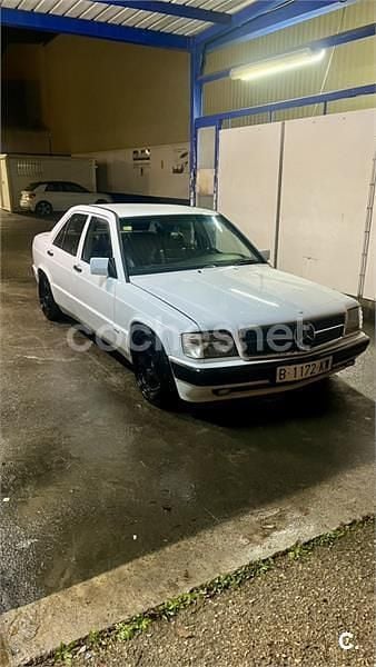 Usado Mercedes 190 160 CV (117 kW) 1987 Blanco Berlina