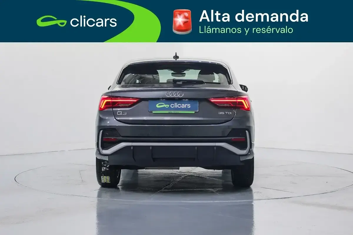 Usado Audi Q3 Sportback S-Line 150 CV (110 kW) 2022 Gris SUV