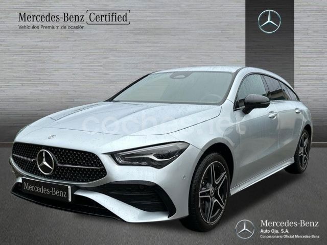 Gris / plata Usado 2024 Mercedes CLA250e Shooting Brake Familiar | 44.900 € (Un poco caro) - Imagen 1/4