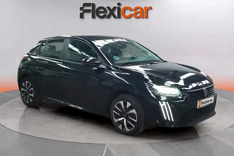 Negro Usado 2024 Peugeot 208 Active Utilitario | 13.390 € (Precio justo) - Imagen 1/4