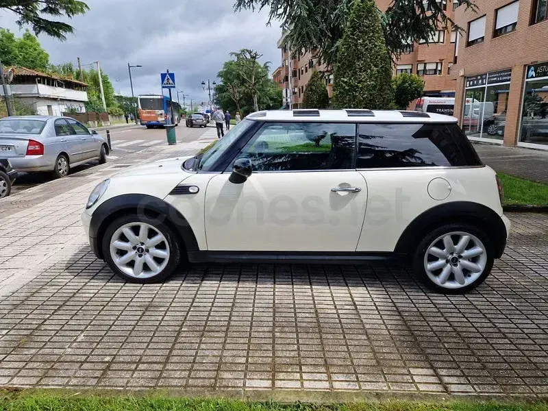 Usado Mini ONE 95 CV (69 kW) 2009 Beige Utilitario